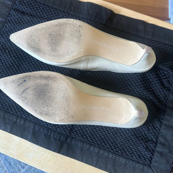 Banana Republic kitten heel mules, cream, size 8 - Picture 3 of 4